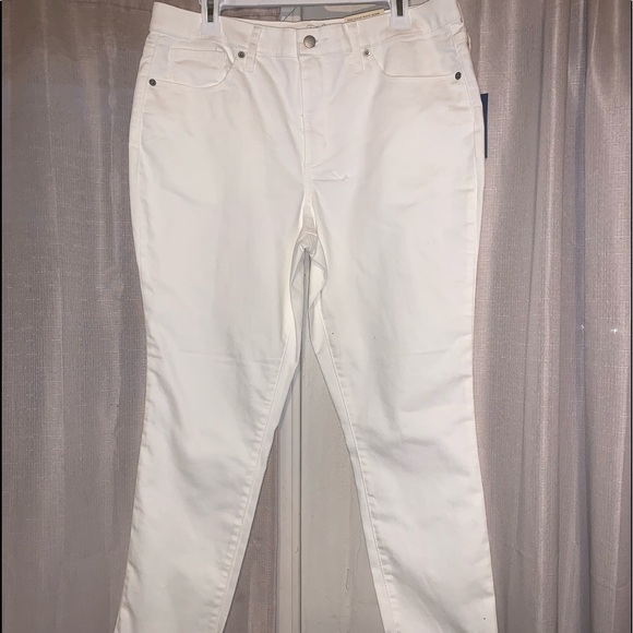 Women's High Waisted Jeans - Picture 1 of 4